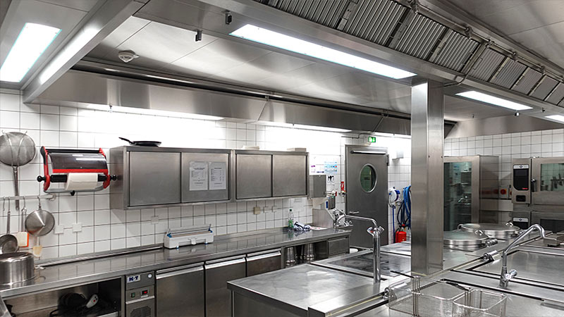 Ventilation Ceiling in the kitchen of the Main-Forum building