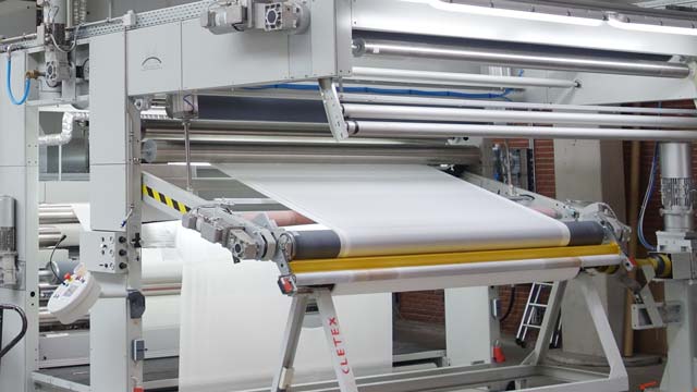 Air-washing system in the textile industry